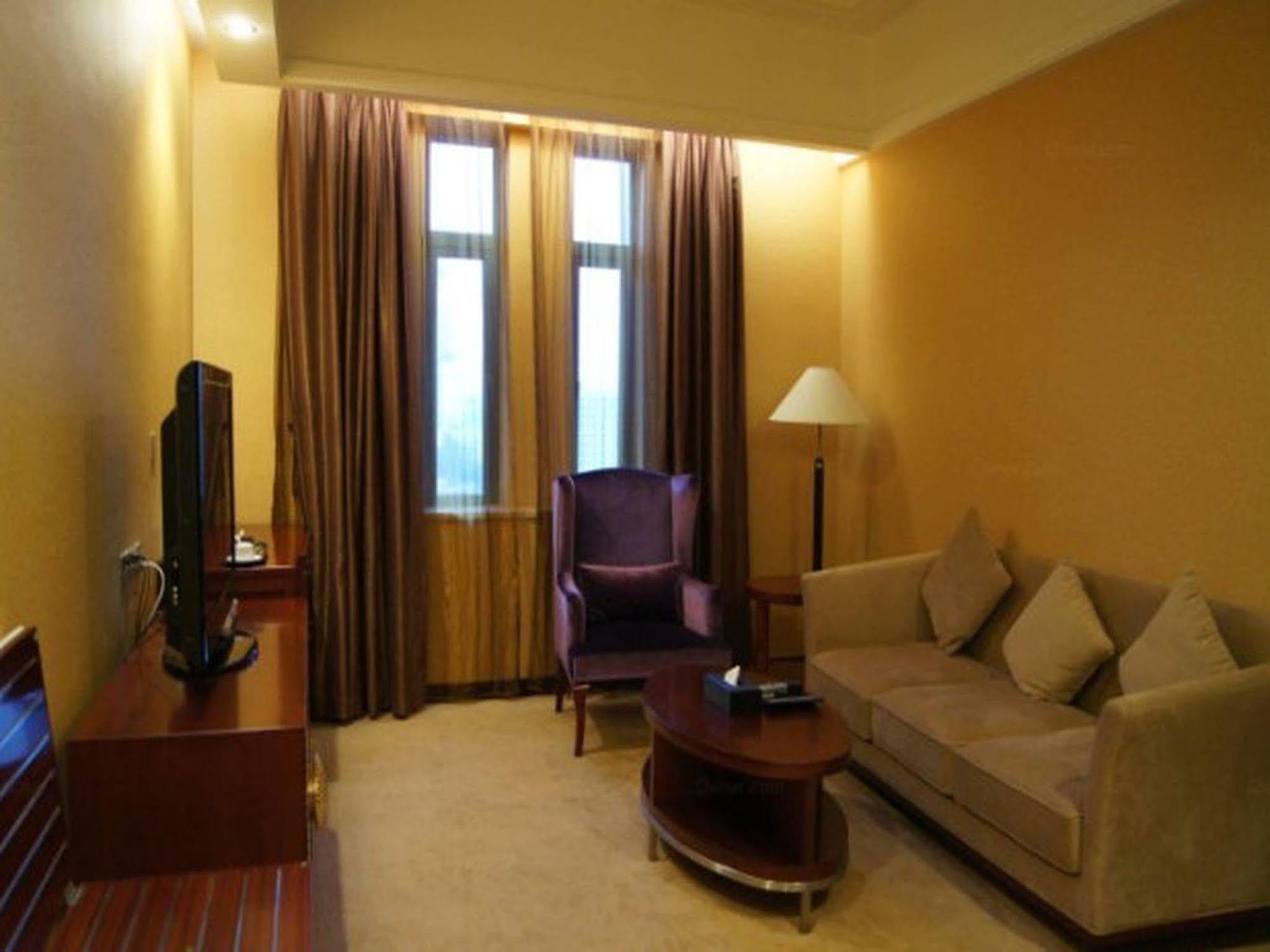 Yue Xiu Hotel Kanton Zewnętrze zdjęcie